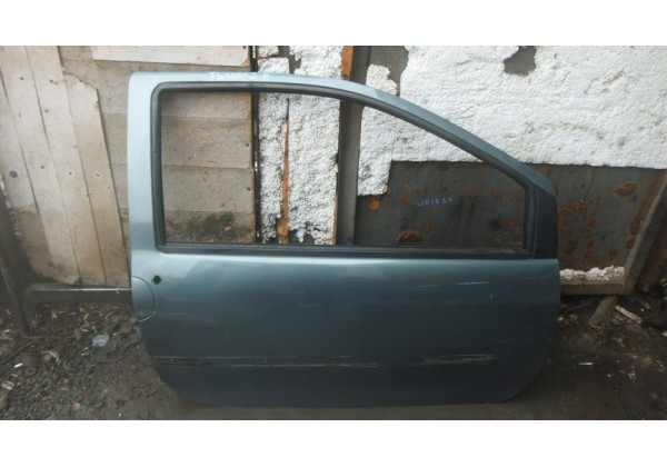 Дверка передня права Renault Twingo I